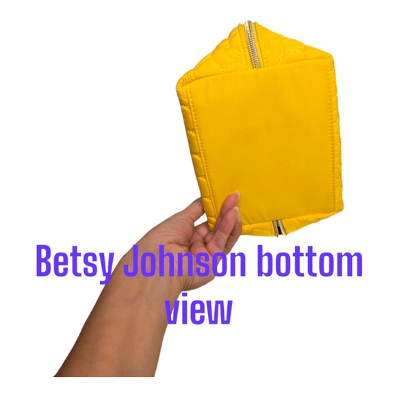 Betsey Johnson Yellow Kitsch Nylon Travel Cosmetic Case Pouch - Picture 4 of 6